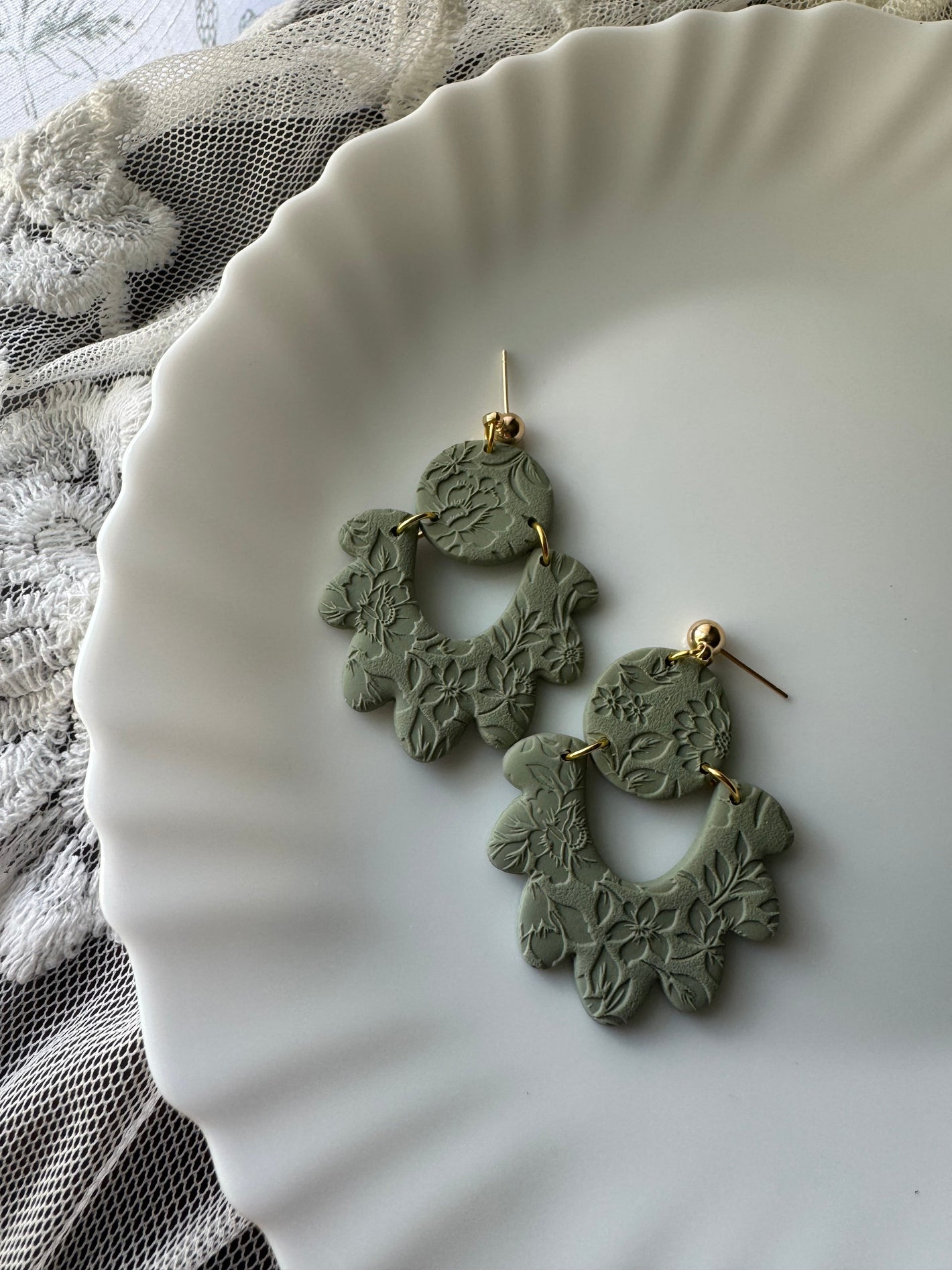 Taylor, in Green Floral Pressed