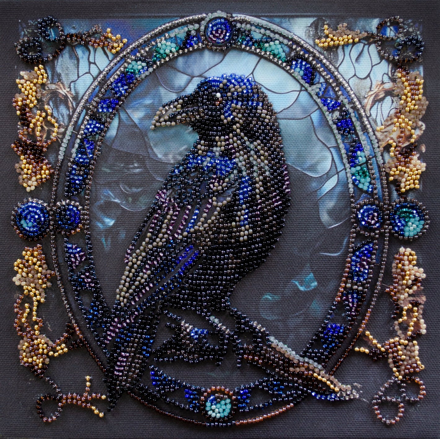 Mid-sized bead embroidery kit - Shade of night