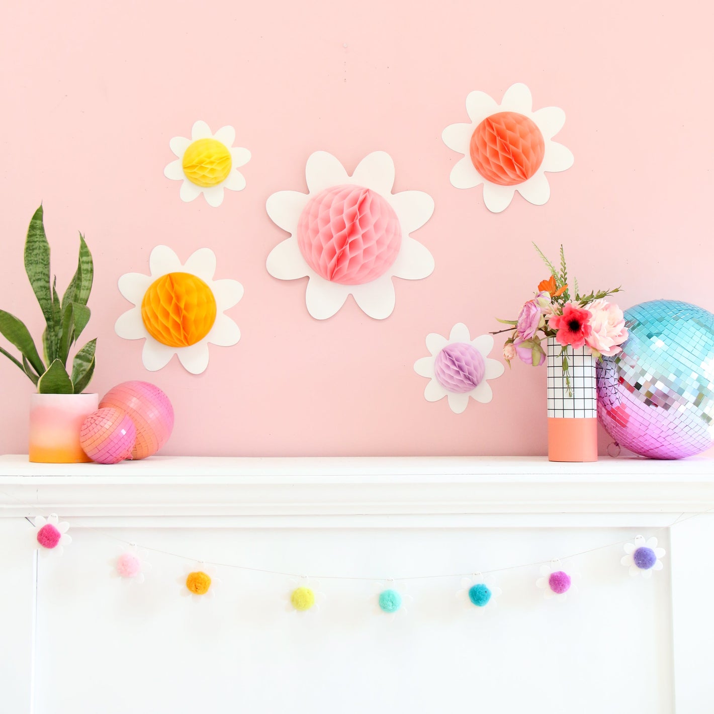Daisy Honeycomb Wall Decorations