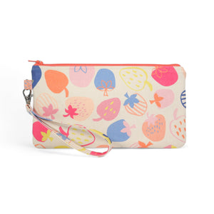 Wristlet Sewing Kit - Strawberry