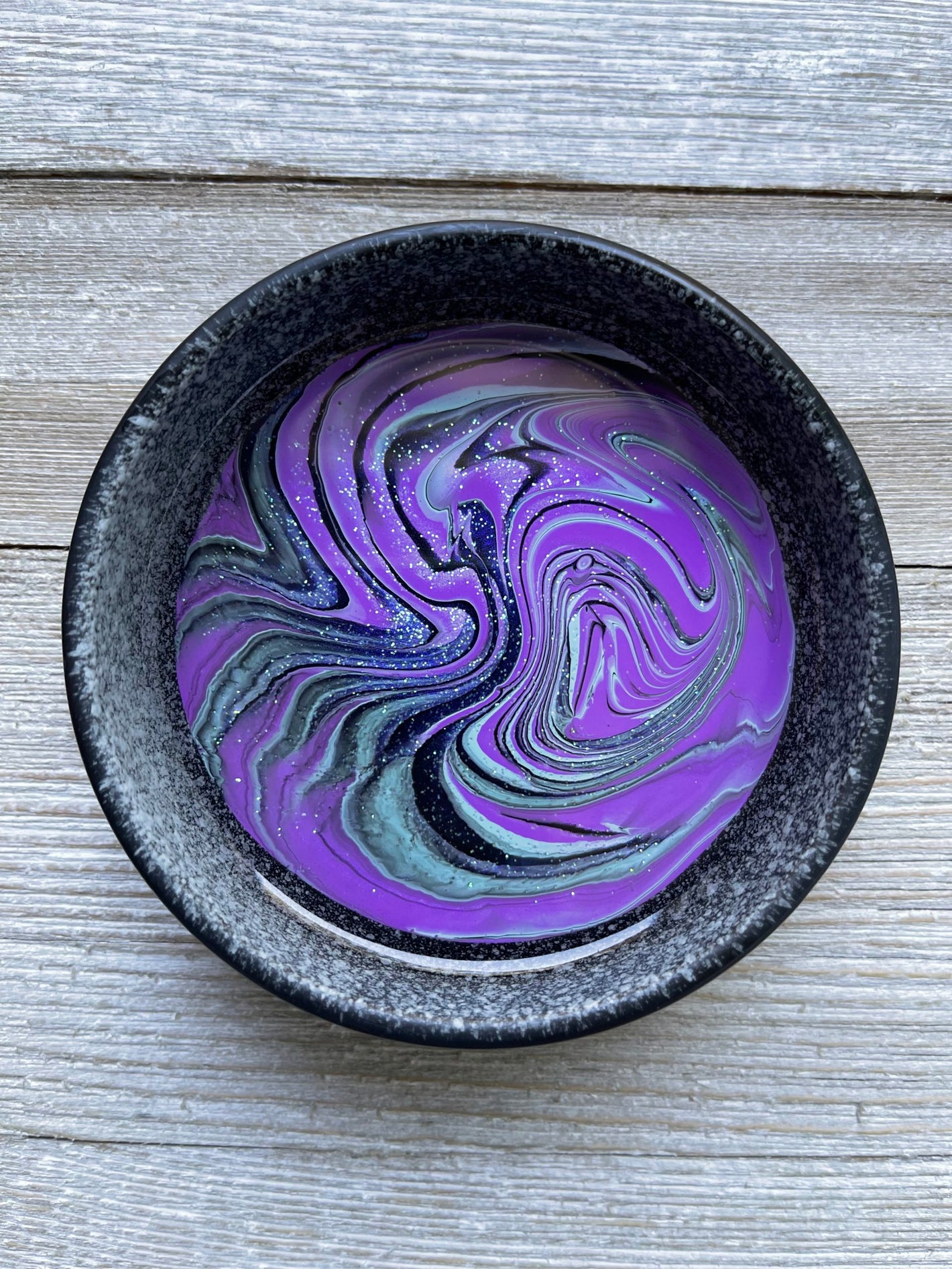 Trippy Zebra Round Jewelry / Trinket Dish