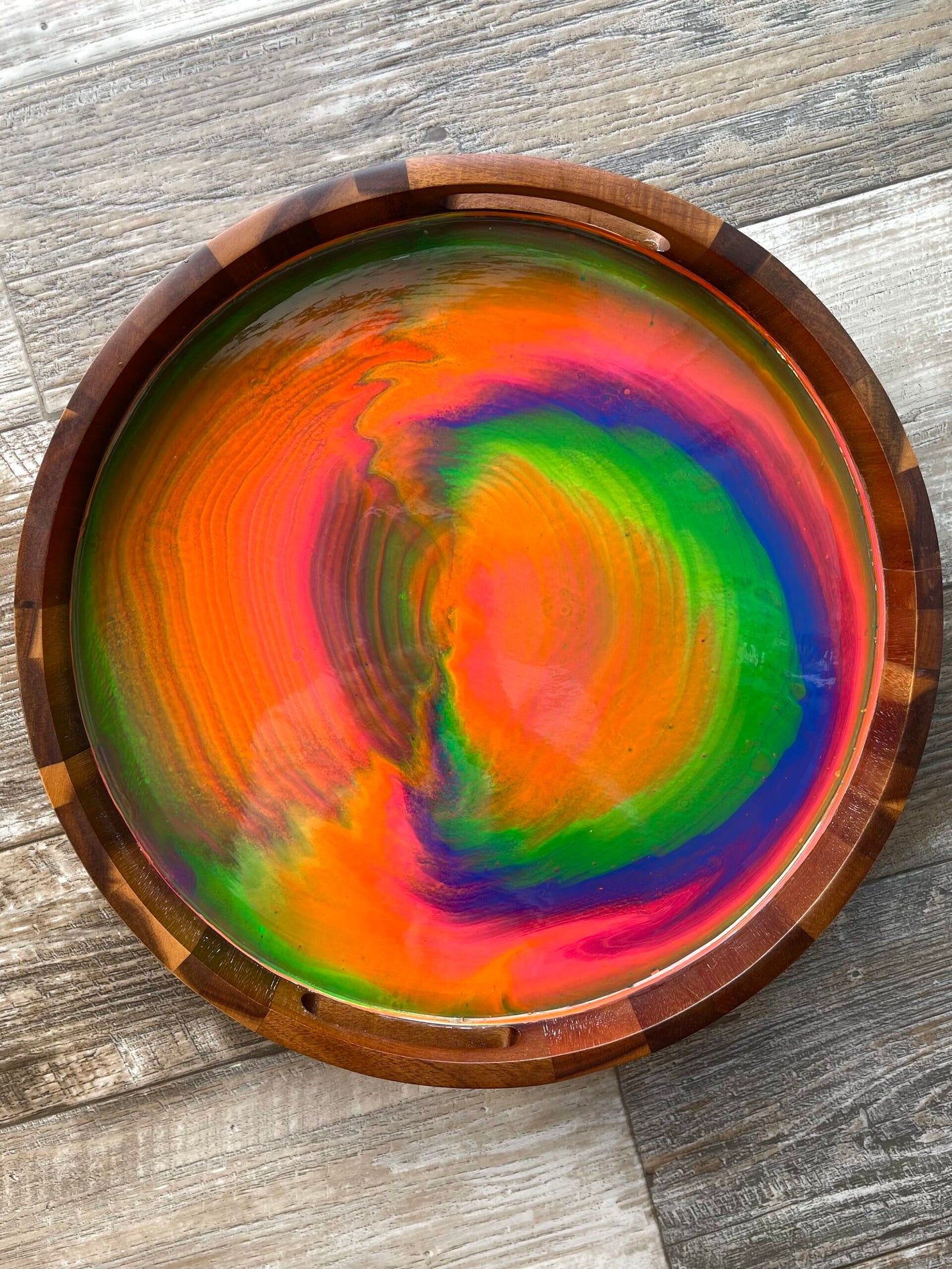 Tasty Neon Medium Round Acacia Wood Tray