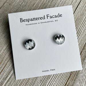 Mini Motif Studs - Silver Glitter Zig Zag