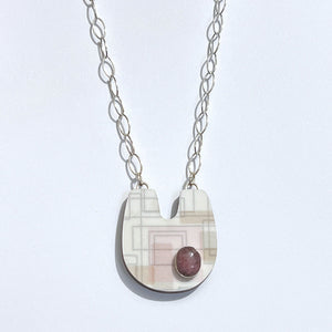 Atomic Peggy Laminate Arch Necklace