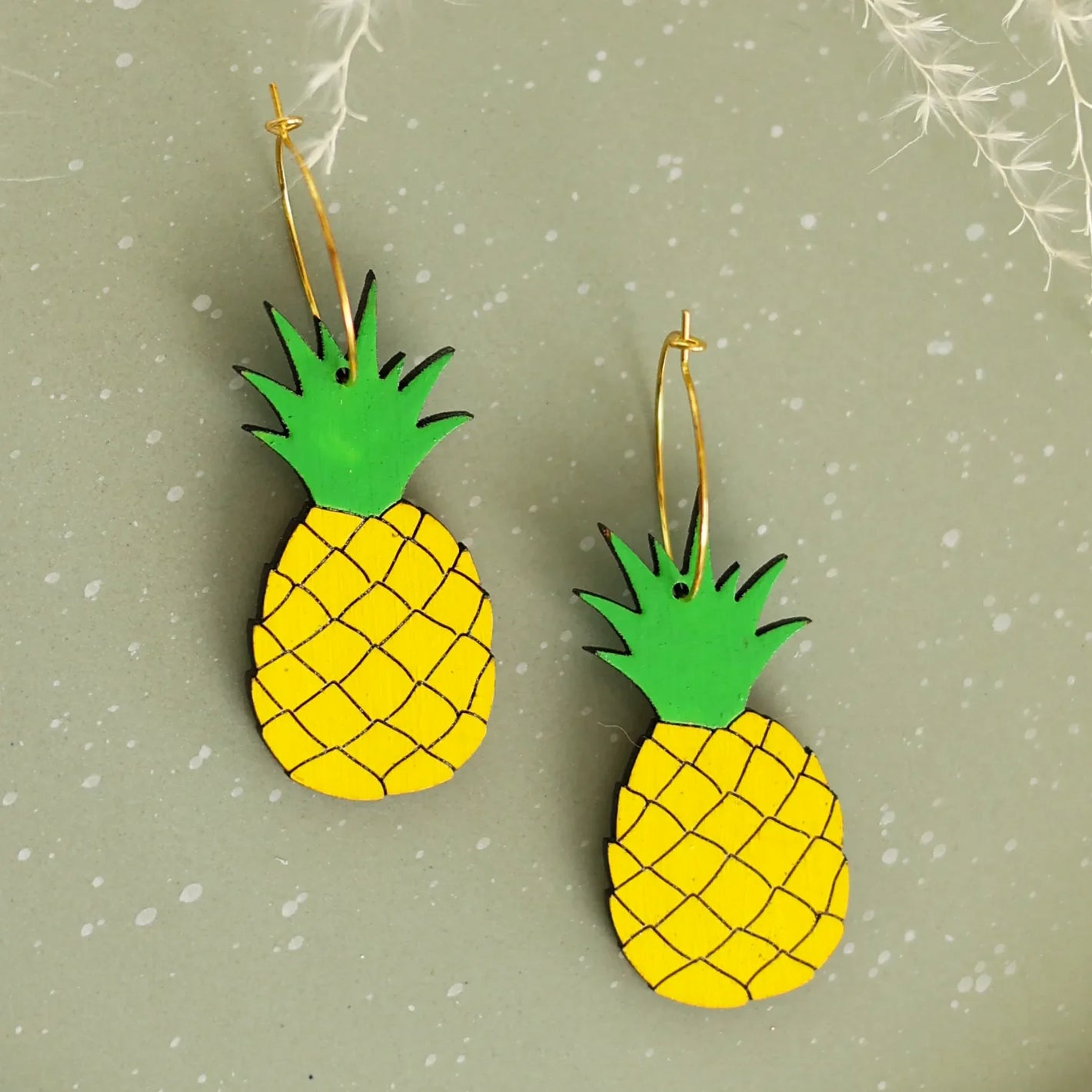 Pineapple Hoops