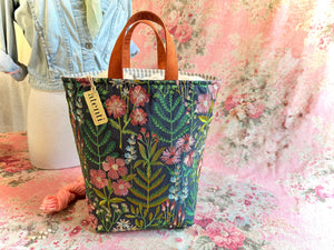 Meadow Hope Basket–Handmade USA Floral Knitting & Crochet Tote