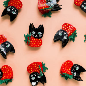 Strawberry Cat Claw