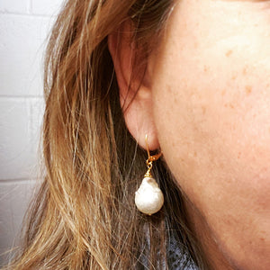 Baroque Perla Earrings