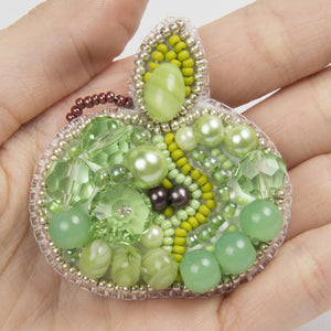 Beadwork kit for creating brooch Crystal Art Green apple BP-256C