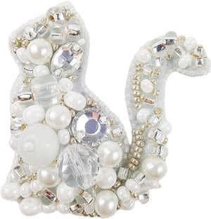 BP-220C Beadwork kit for creating brooch Crystal Art "Cat"