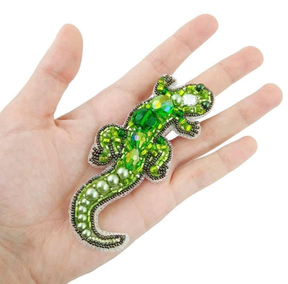 BP-227C Beadwork kit for creating brooch Crystal Art "Lizard"