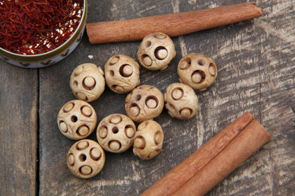 Magic Beads: Hand Carved Bone Beads, 16x12mm, 10 pieces