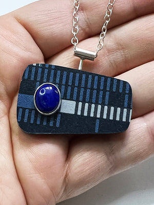 Atomic Populuxe Necklace in Blue Lines